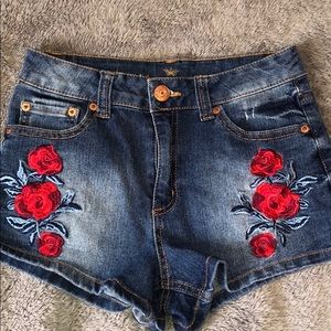 Almost Famous Denim Shorts
